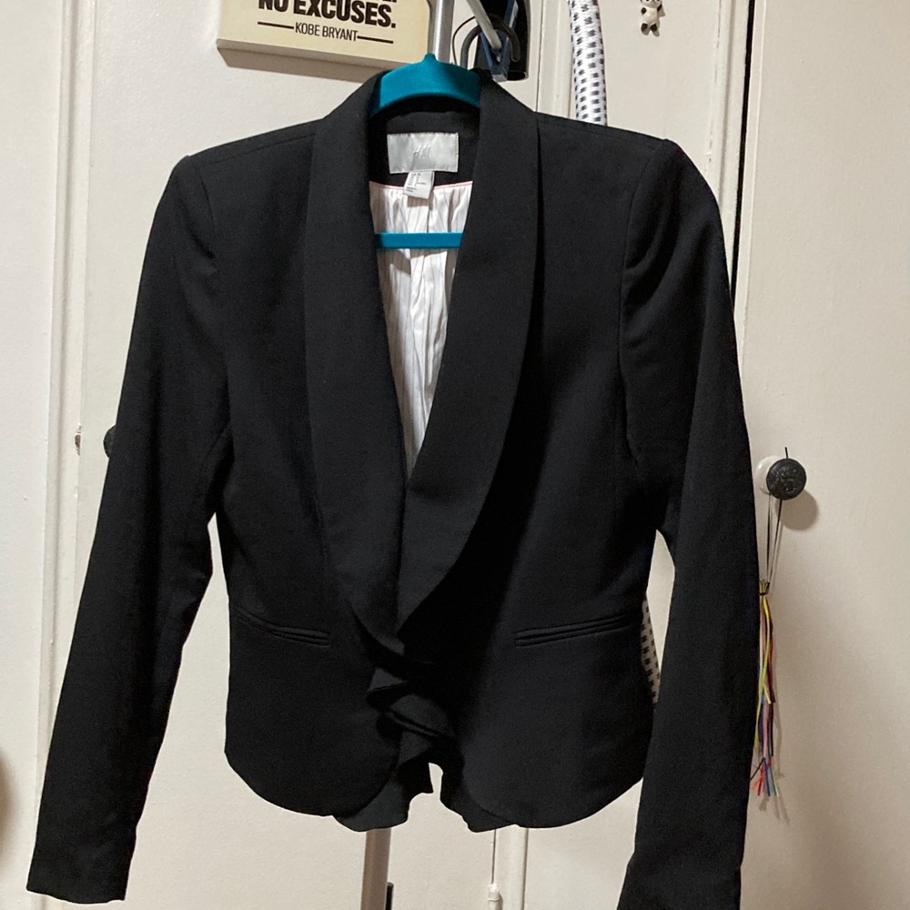 H&M Ruffle detail Black Blazer NWOT SZ. 8